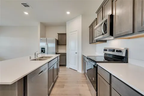 $349,000 | 1428 Millstead Rill Drive, Caddo Mills, TX 75135