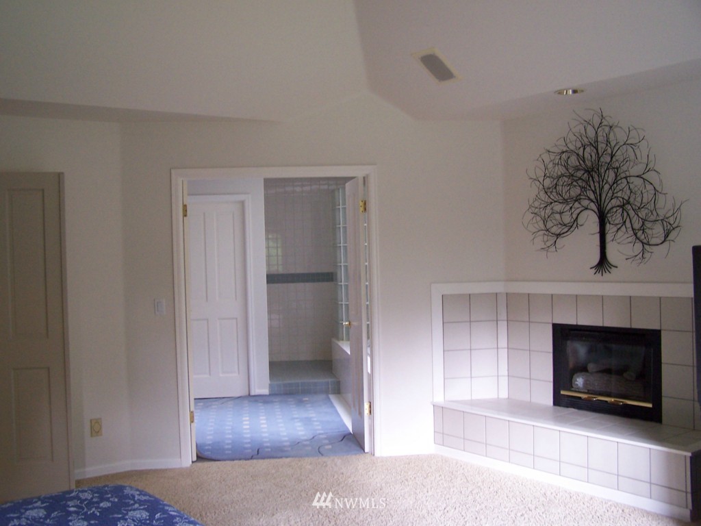 21007 47th Drive Southeast Bothell, WA 98021 - Photo 9 of 15