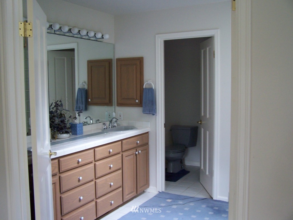 21007 47th Drive Southeast Bothell, WA 98021 - Photo 10 of 15