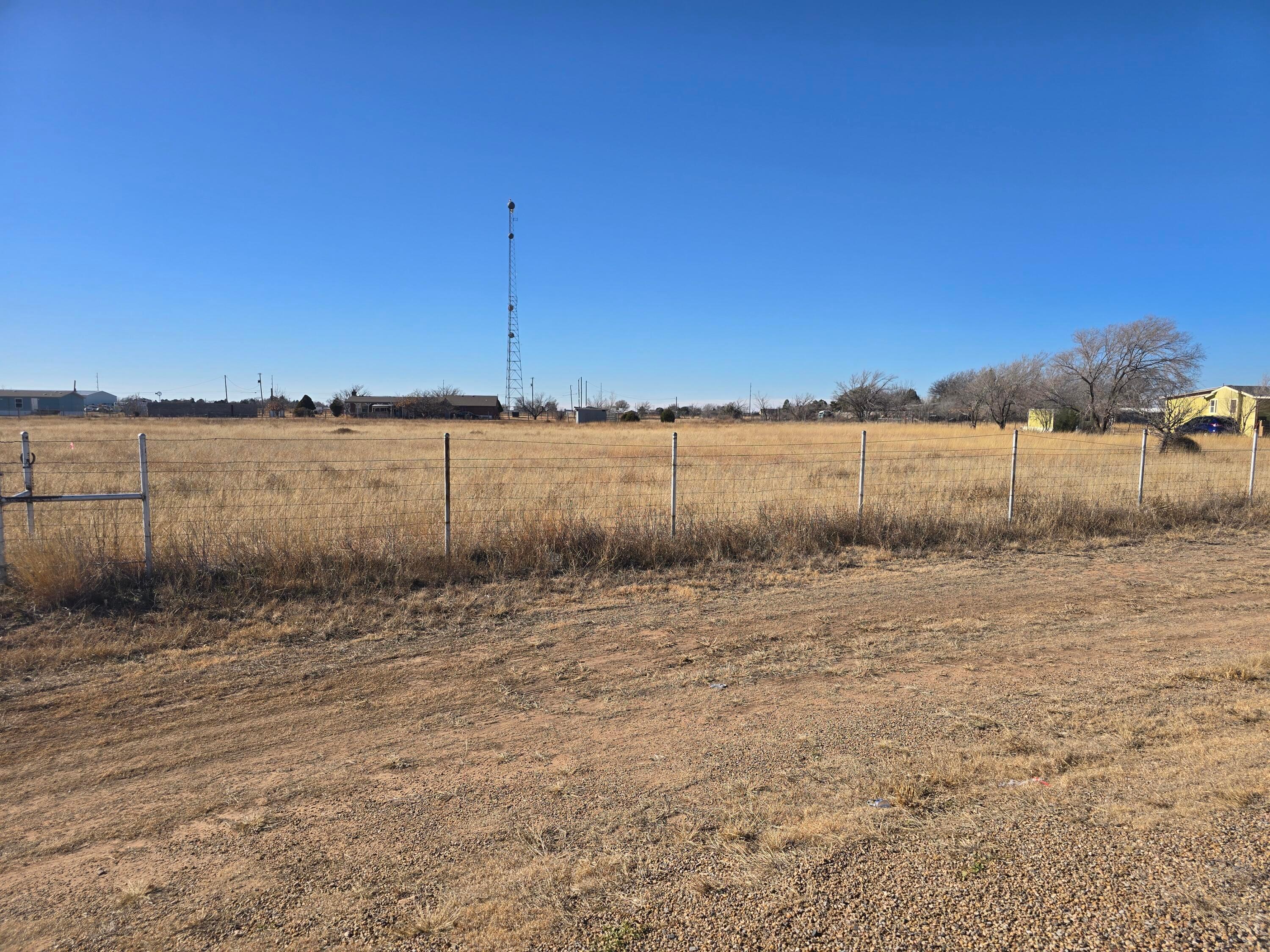 11816 Ranch Trail Amarillo, TX 79118 - Photo 2 of 2 a view of a backyard