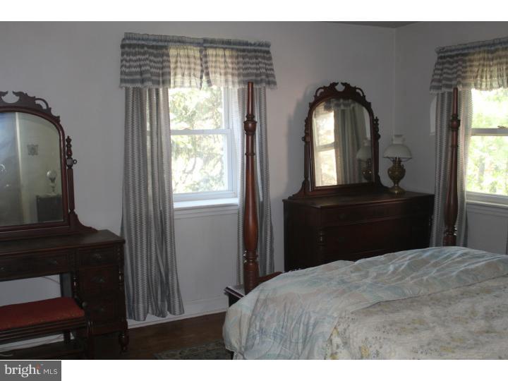 1518 Crest Road Wynnewood, PA 19096 - Photo 16 of 25 Bedroom 2