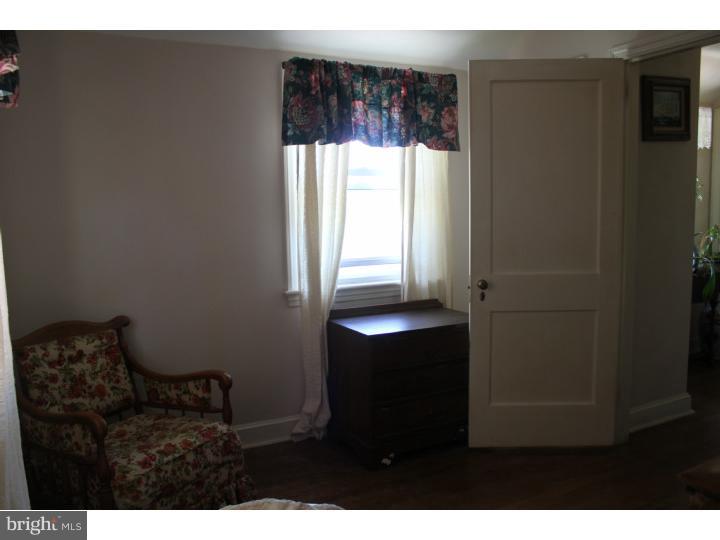 1518 Crest Road Wynnewood, PA 19096 - Photo 18 of 25 Bedroom 3