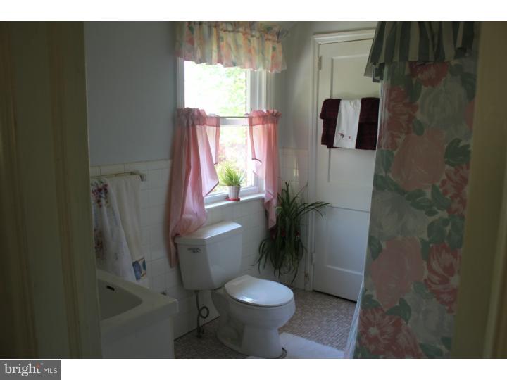 1518 Crest Road Wynnewood, PA 19096 - Photo 20 of 25
