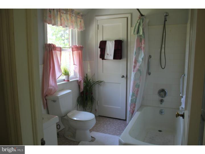 1518 Crest Road Wynnewood, PA 19096 - Photo 21 of 25