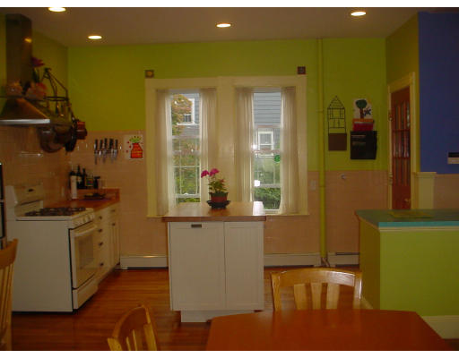 447 Beech Street Boston, MA 02131 - Photo 3 of 4