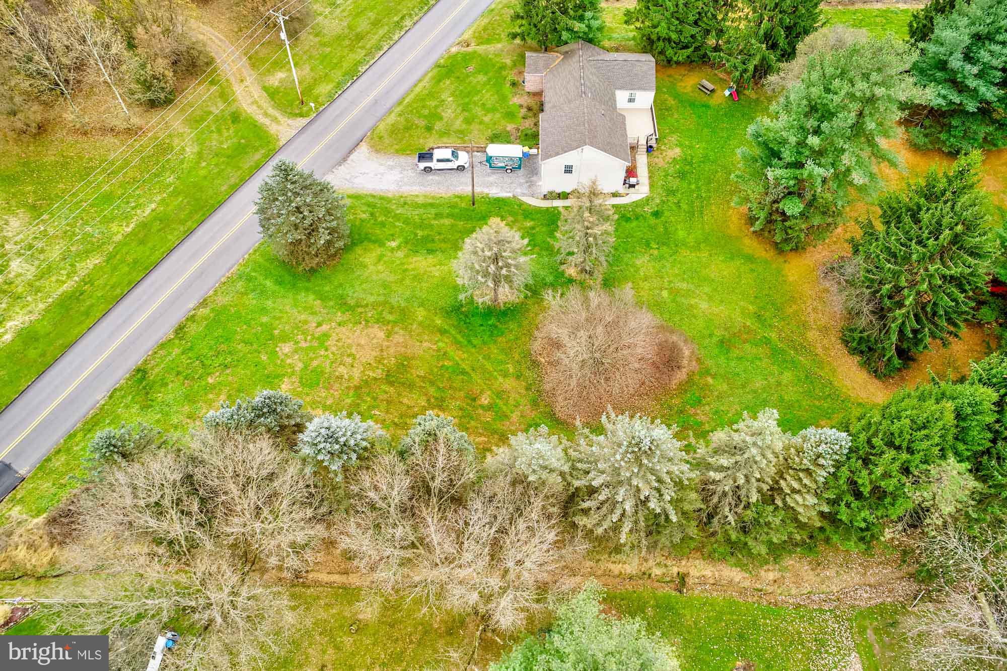2439 Pine Grove Road York, PA 17403 - Photo 11 of 15