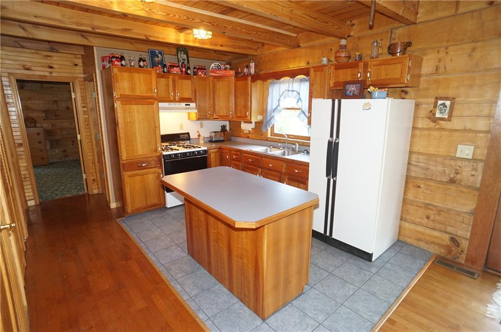 9778 Stoops Road Dillsboro, IN 47018 - Photo 5 of 17 Gallery Image 5