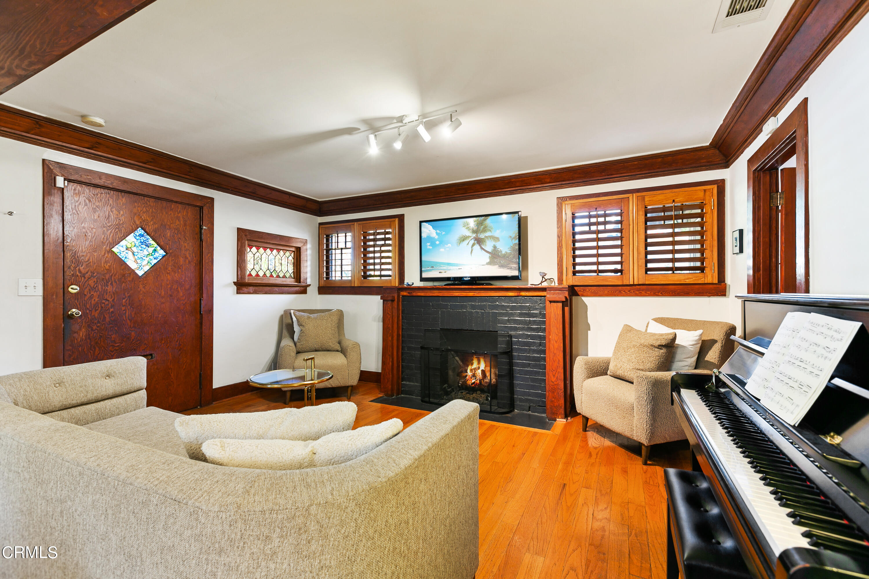 2019 Santa Rosa Avenue Pasadena, CA 91104 - Photo 6 of 33 05 - Santa Rosa (2019)