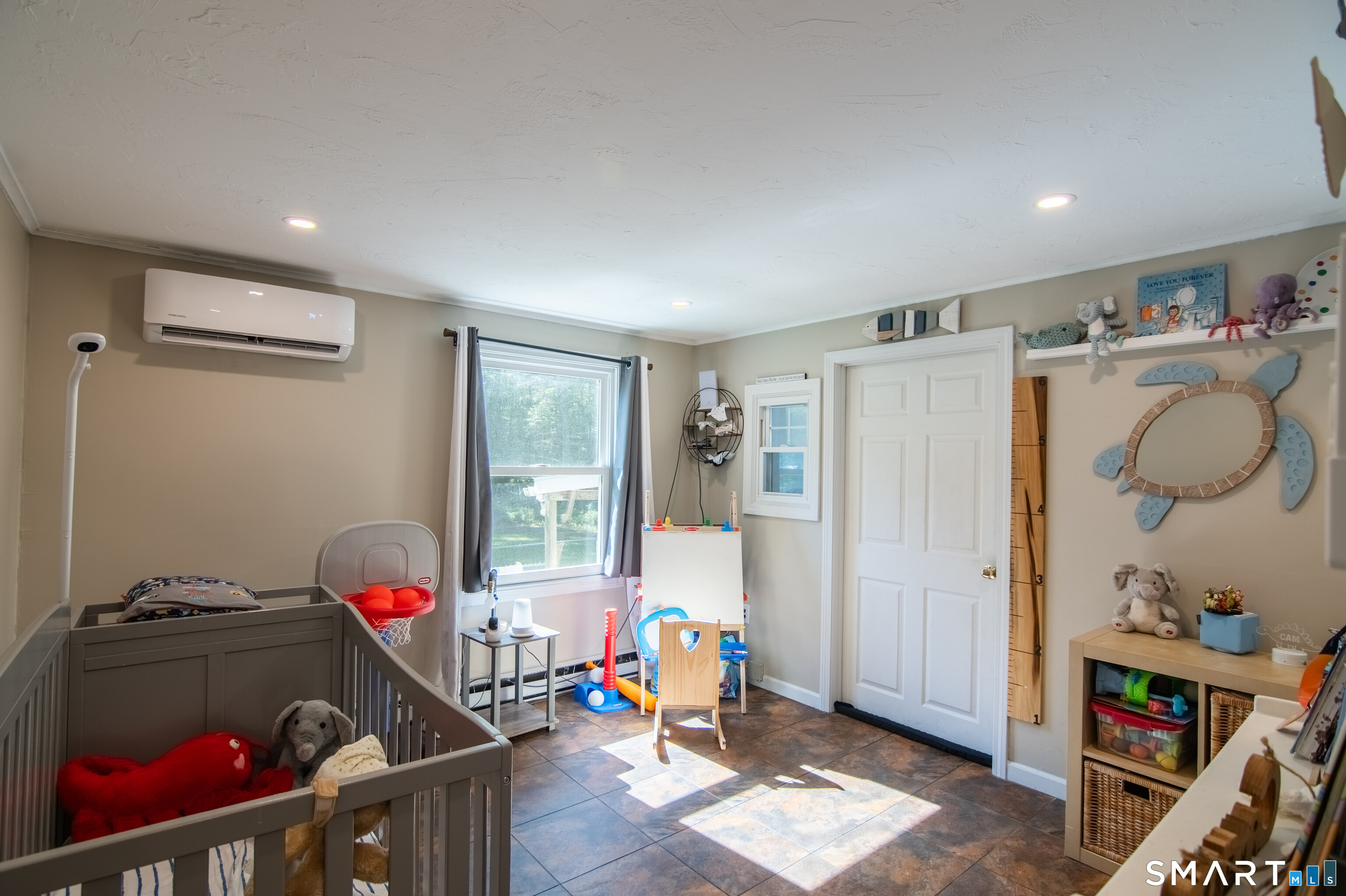 109 Munyan Road Putnam, CT 06260 - Photo 23 of 38 Main Level
