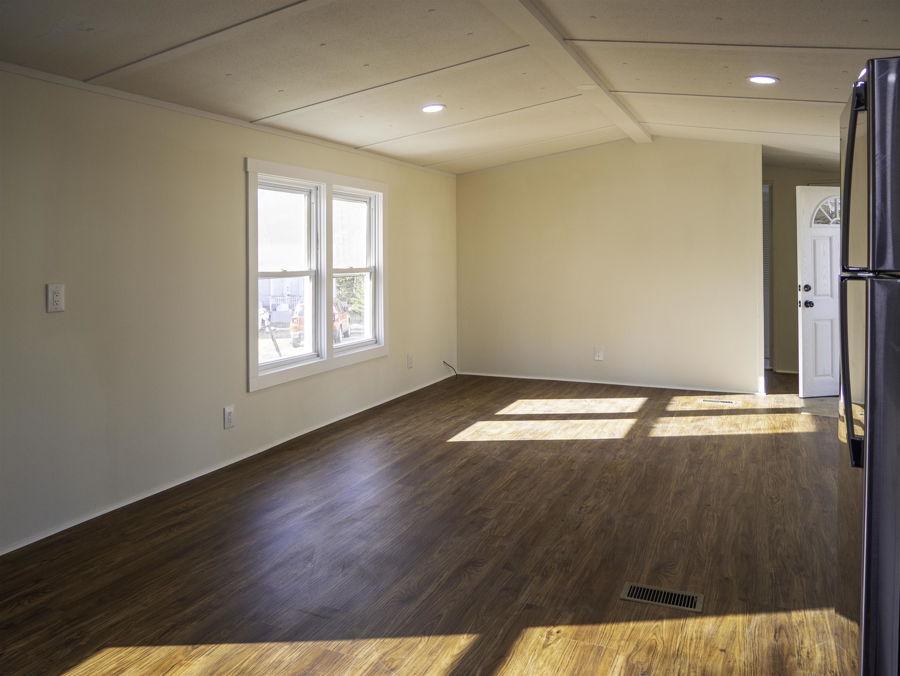 2 Peach Street Exeter, NH 03833 - Photo 3 of 31