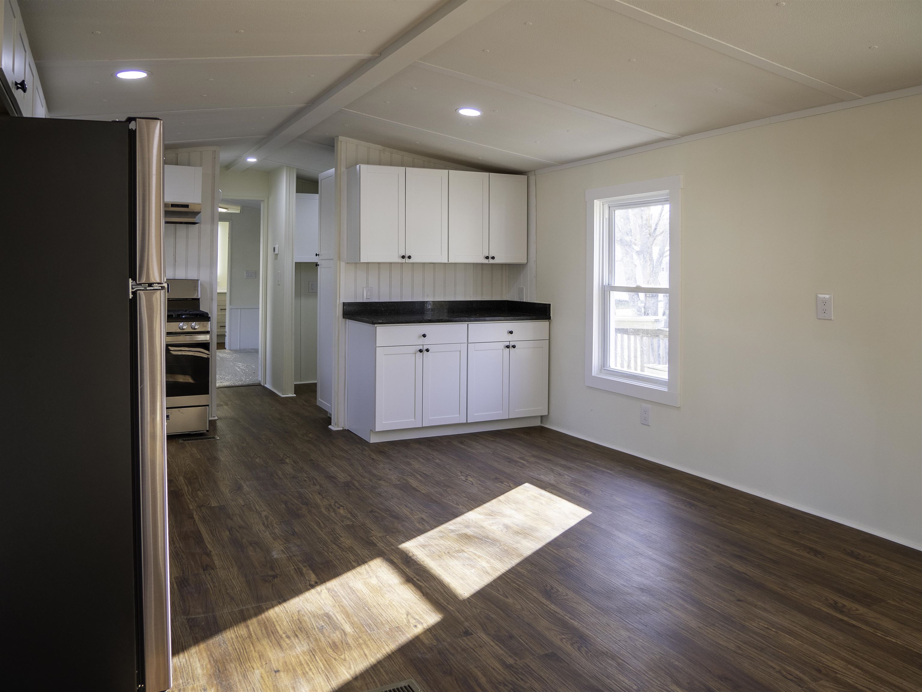 2 Peach Street Exeter, NH 03833 - Photo 5 of 31