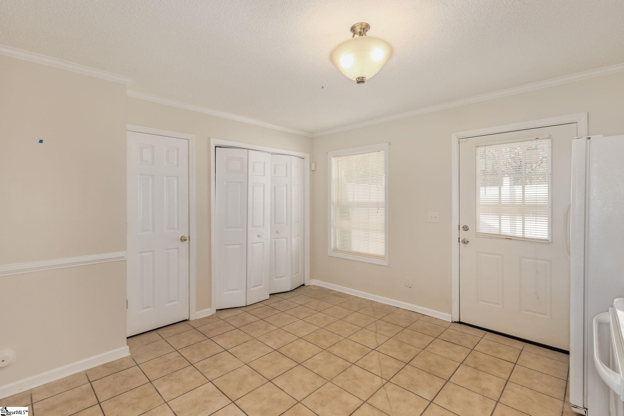 236 Springfield Circle, Unit A & B Easley, SC 29642 - Photo 9 of 32 Gallery Image 9