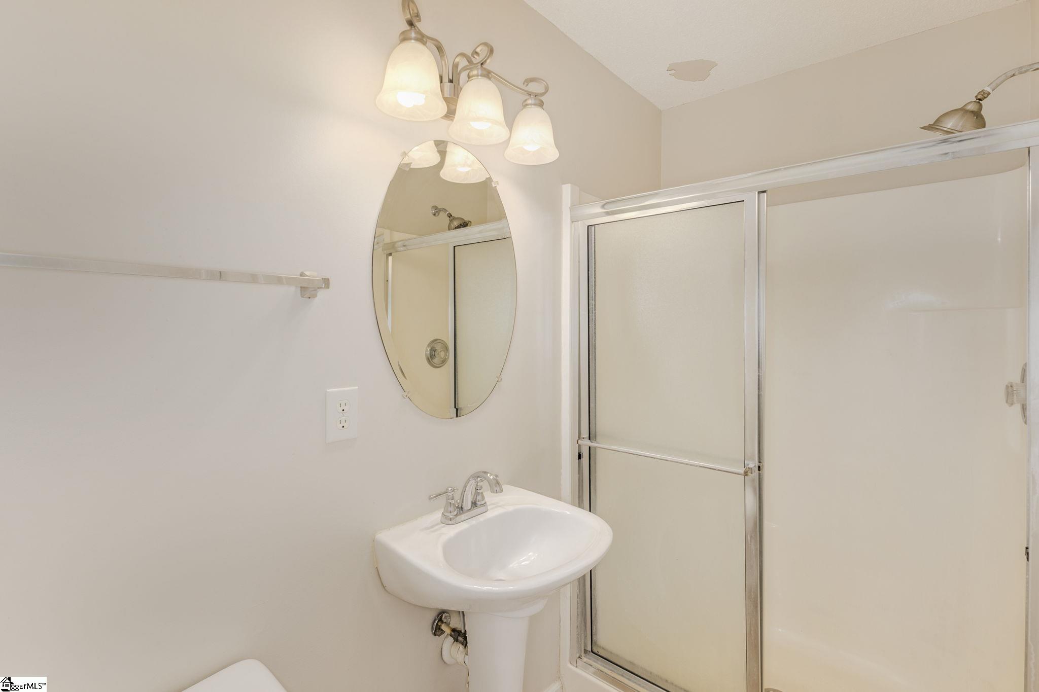 236 Springfield Circle, Unit A & B Easley, SC 29642 - Photo 10 of 32 Gallery Image 10