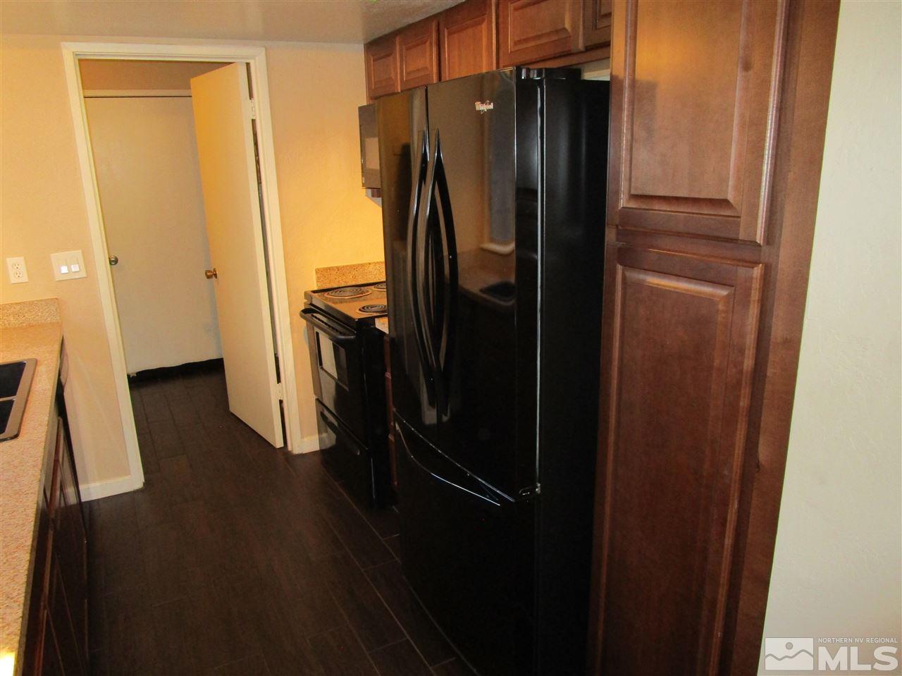2416 Newcastle Way Reno, NV 89512 - Photo 13 of 17 Photo 13