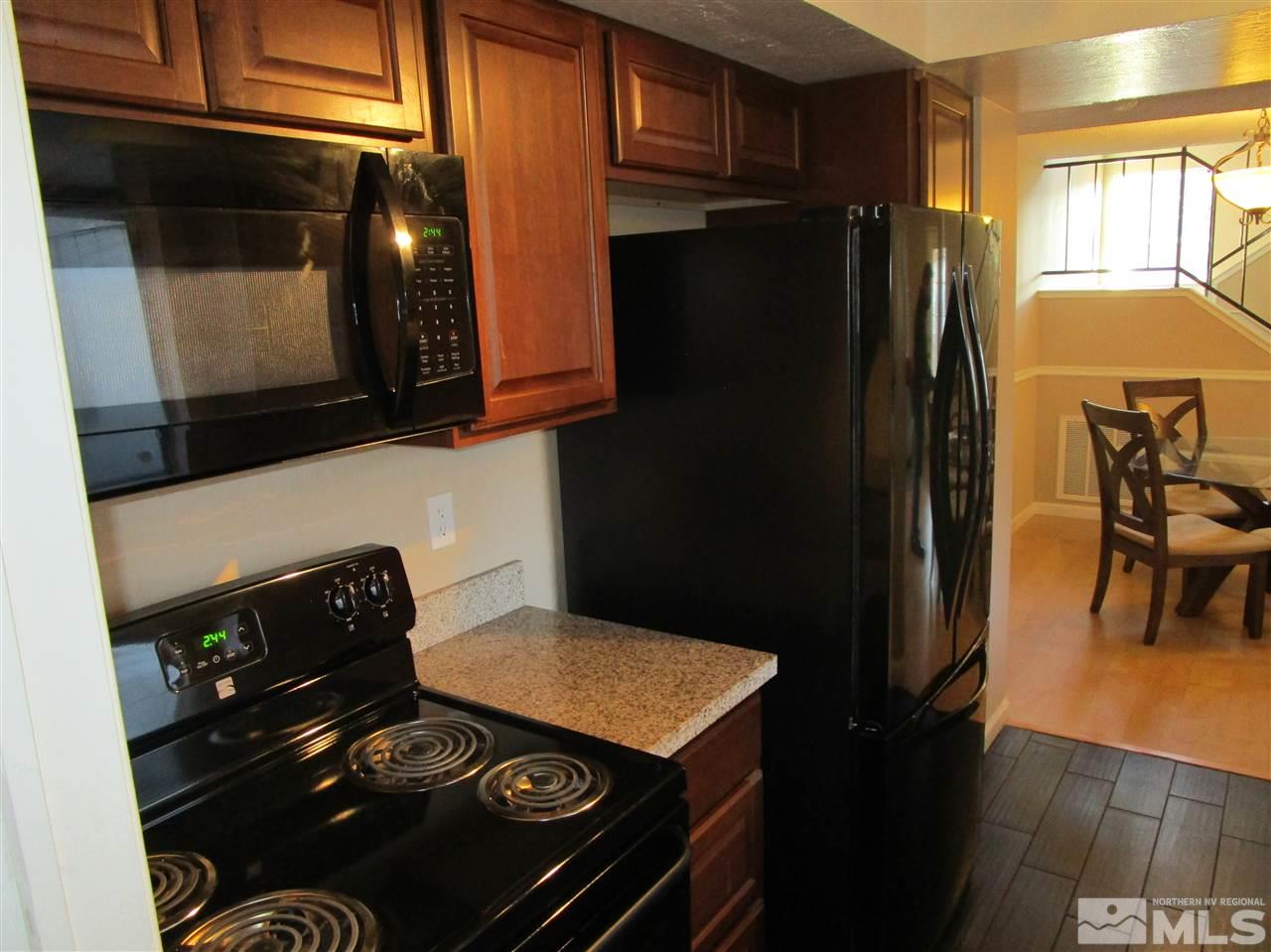 2416 Newcastle Way Reno, NV 89512 - Photo 14 of 17 Photo 14
