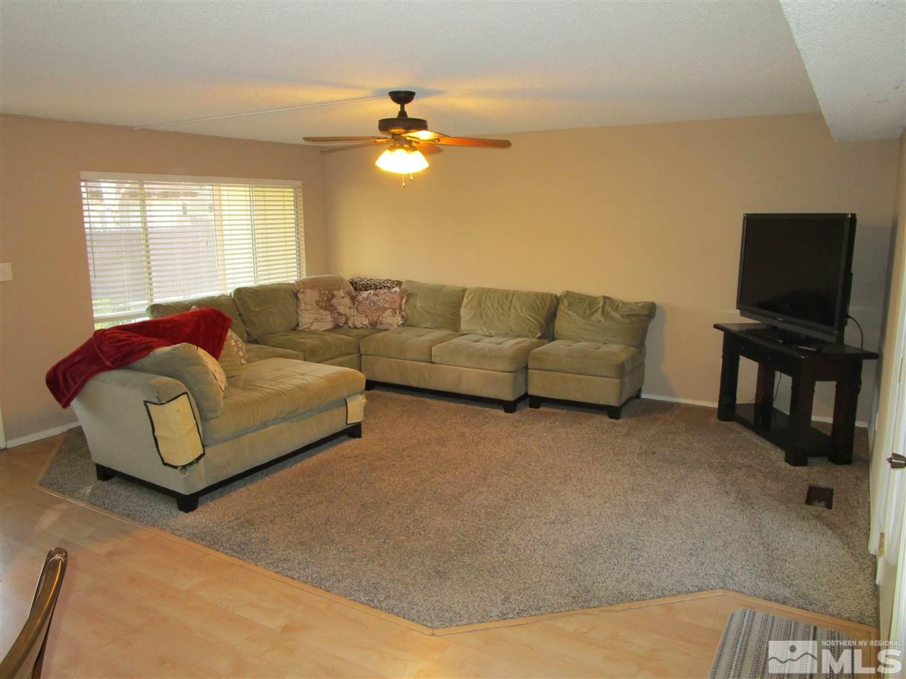 2416 Newcastle Way Reno, NV 89512 - Photo 2 of 17 Photo 2