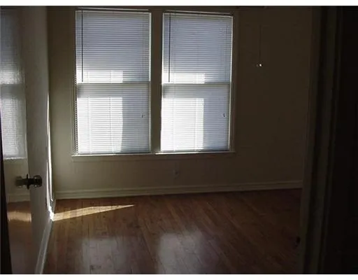a view of empty room with window