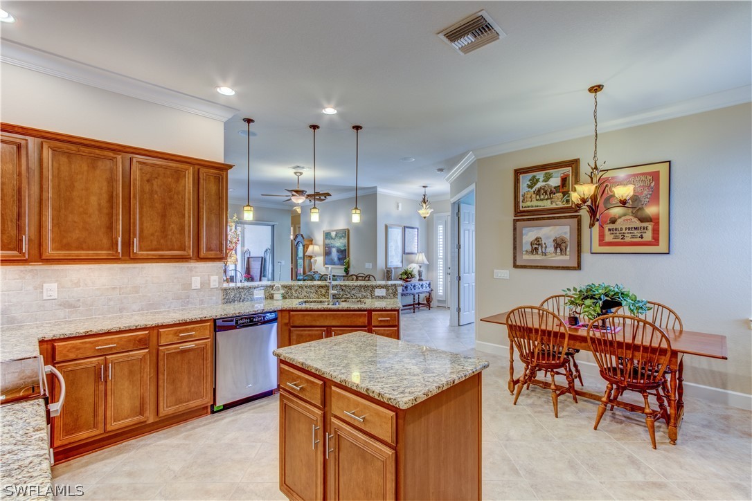 11297 Suffield Street Fort Myers, FL 33913 - Photo 5 of 20 Gallery Image 5