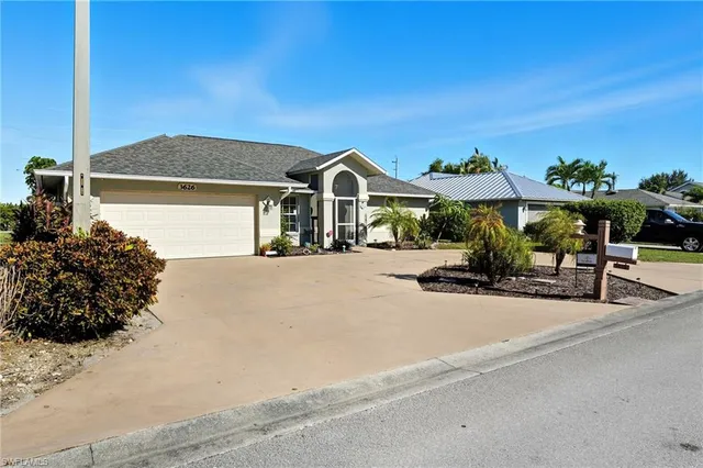 a view of a house with a outdoor space