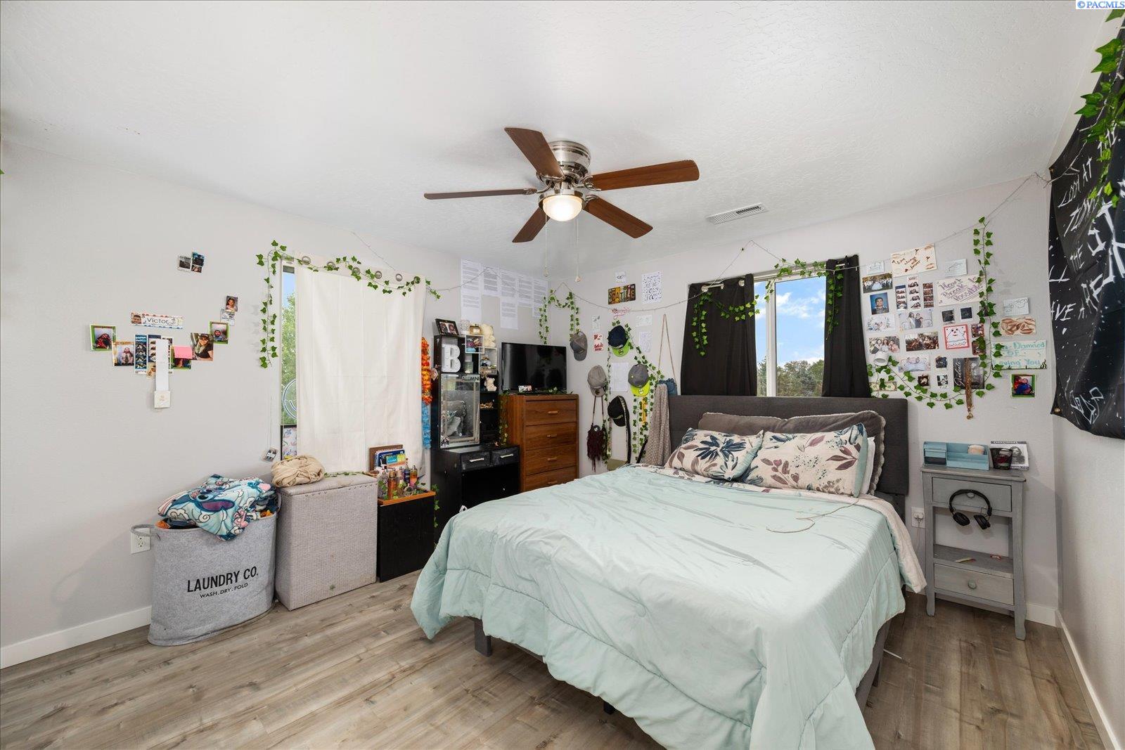 1402 North Edison Street Kennewick, WA 99336 - Photo 17 of 49 Gallery Image 17