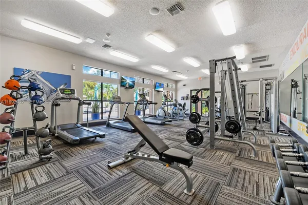 $2,050 | 10560 Southwest 156th Place, Unit 205, Miami, FL 33196