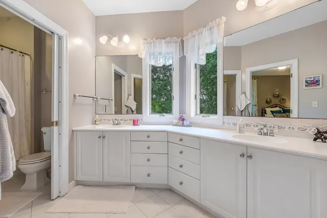 $1,599,900 | 11673 Irish Avenue North, Grant, MN 55082