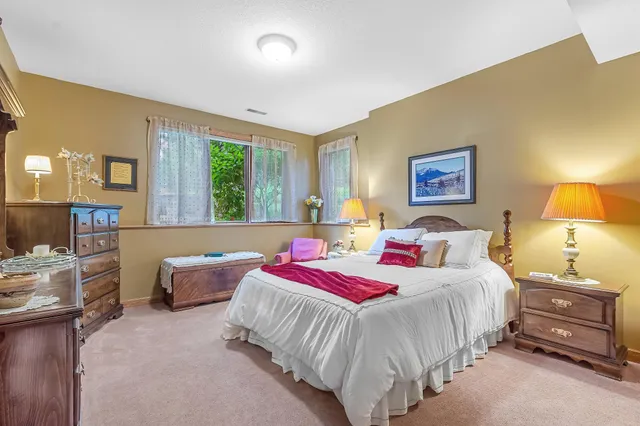 $1,599,900 | 11673 Irish Avenue North, Grant, MN 55082