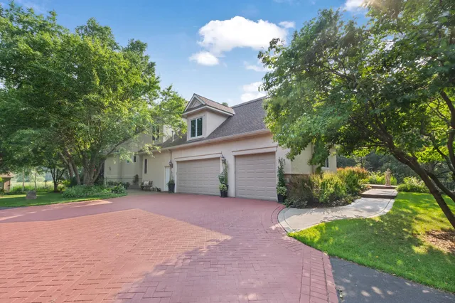 $1,599,900 | 11673 Irish Avenue North, Grant, MN 55082