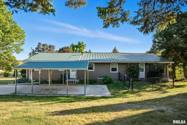 a view of outdoor space with seating space