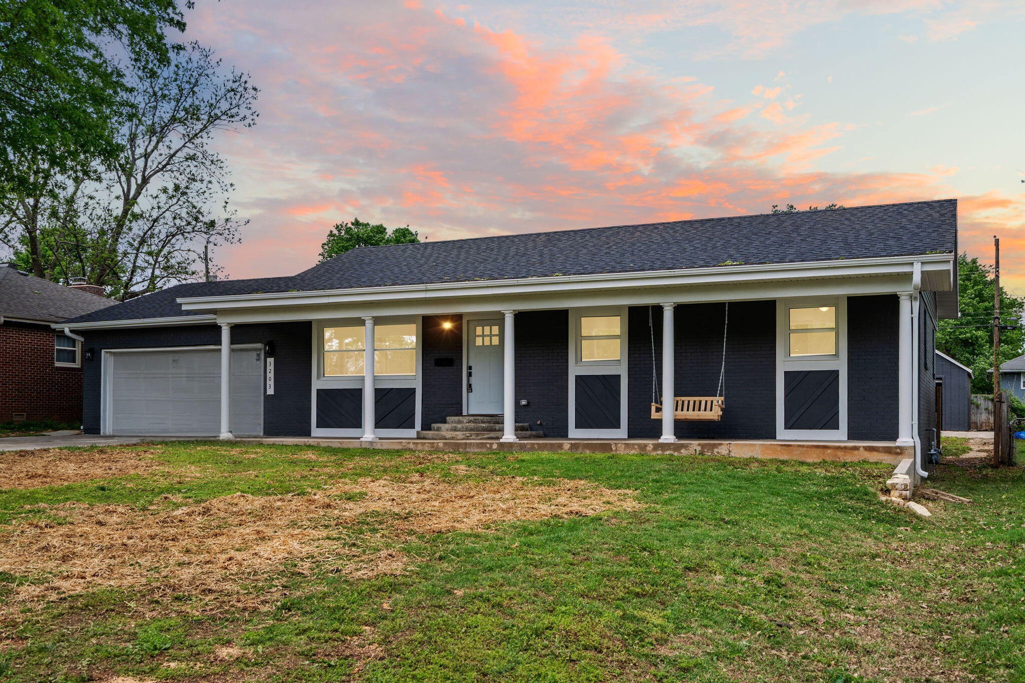 3203 West Crestview Street Springfield, MO 65807 - Photo 1 of 1 1-web-or-mls-20180218-1-print-DSC01579a-