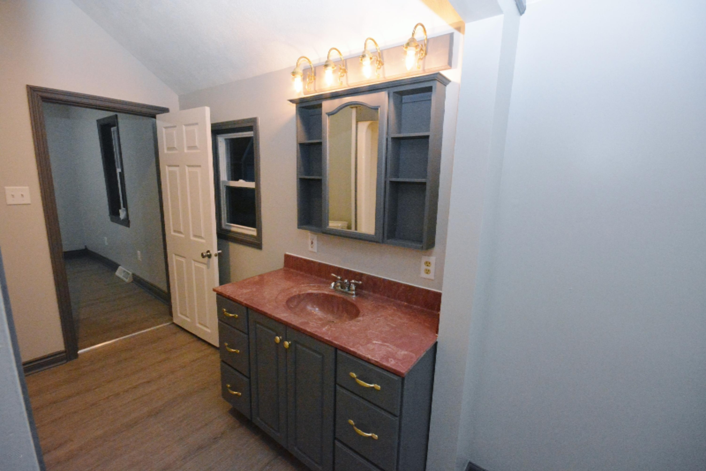 407 Beulah Street Belding, MI 48809 - Photo 5 of 10 DSC_0332