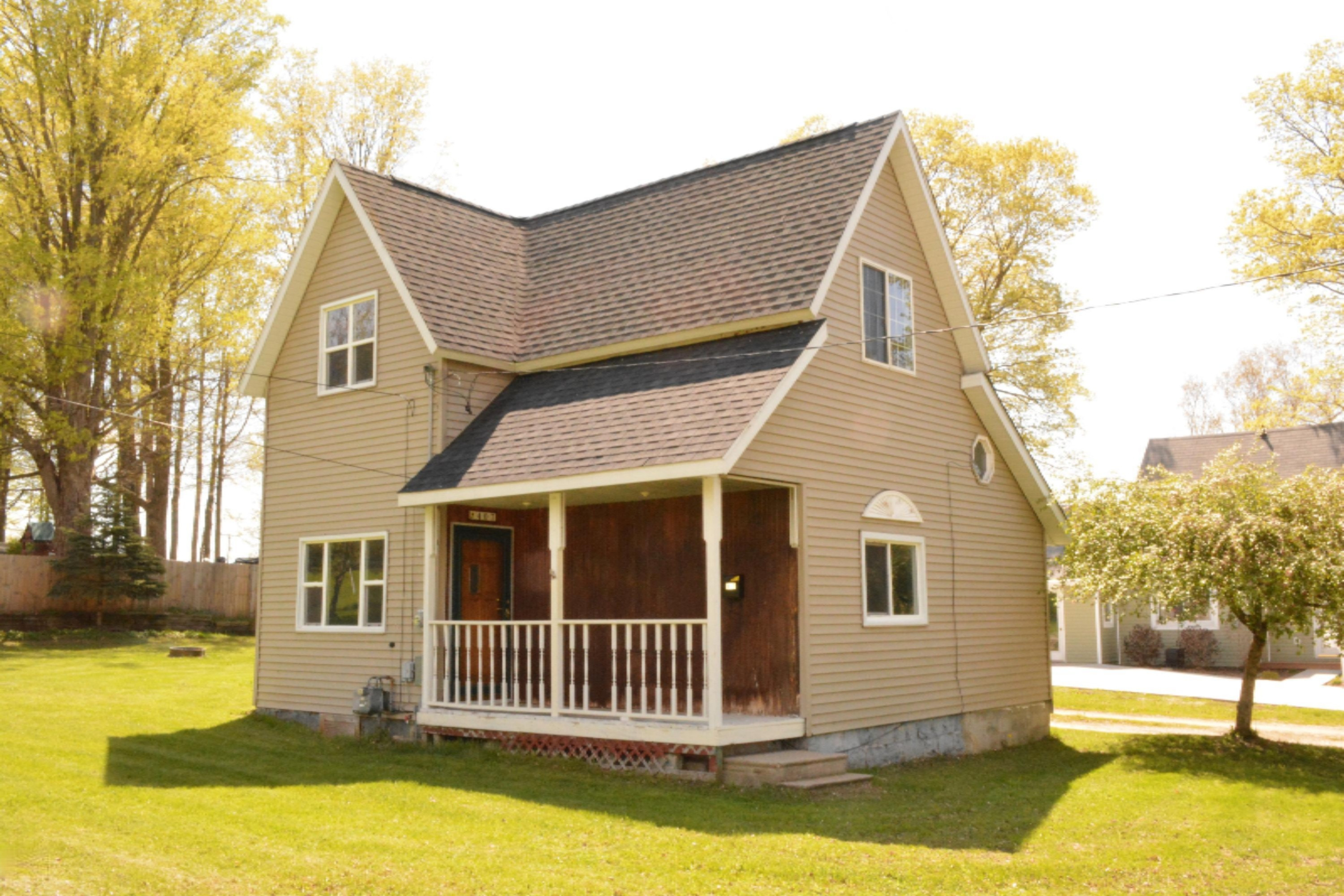407 Beulah Street Belding, MI 48809 - Photo 10 of 10 076