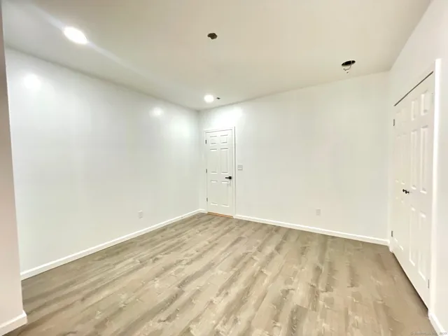 $2,250 | 32 Lester Street, Ansonia, CT 06401