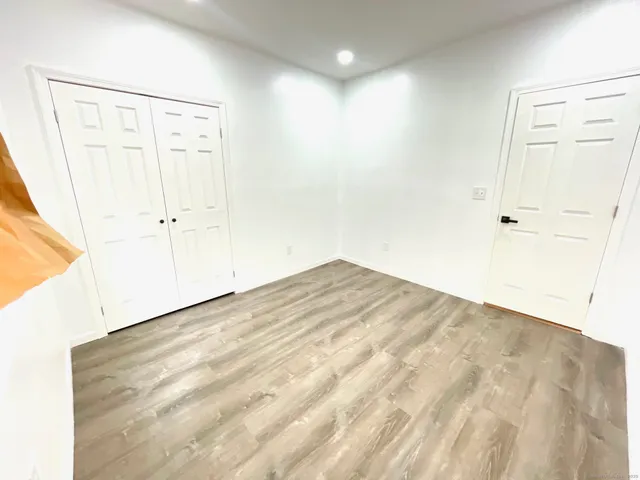 $2,250 | 32 Lester Street, Ansonia, CT 06401