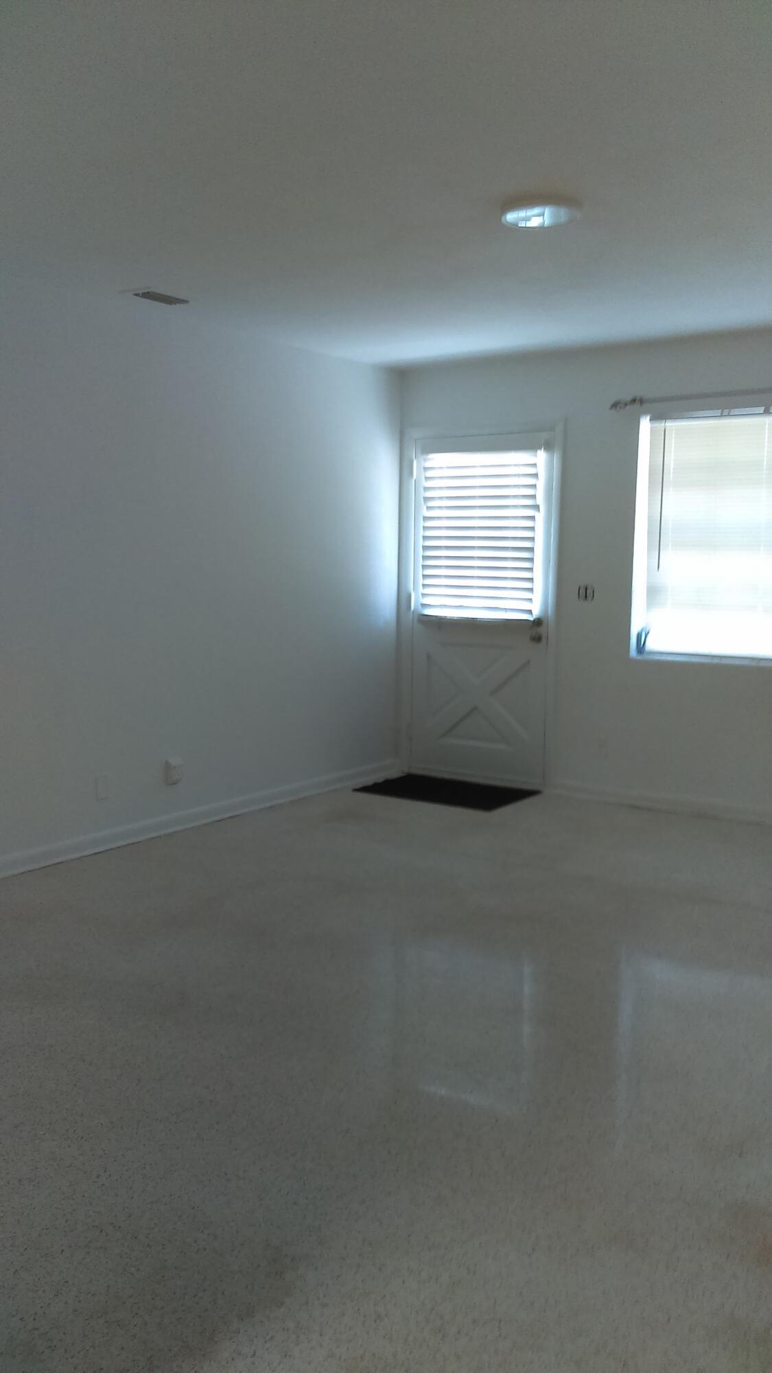 828 Prosperity Farms Road North Palm Beach, FL 33408 - Photo 6 of 13 Front door