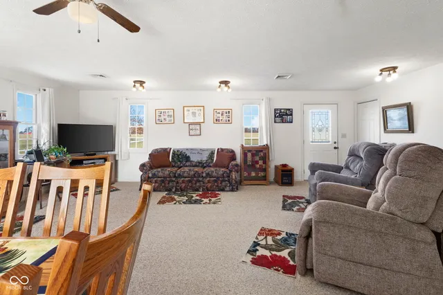 $349,900 | 11757 East 1000 South, Upland, IN 46989