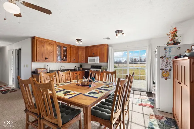 $349,900 | 11757 East 1000 South, Upland, IN 46989