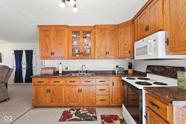 $349,900 | 11757 East 1000 South, Upland, IN 46989