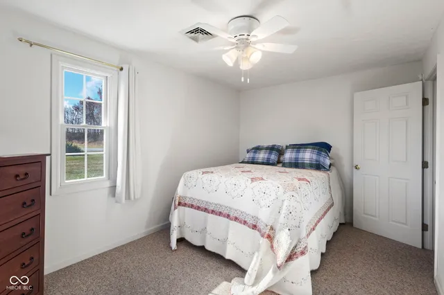 $349,900 | 11757 East 1000 South, Upland, IN 46989