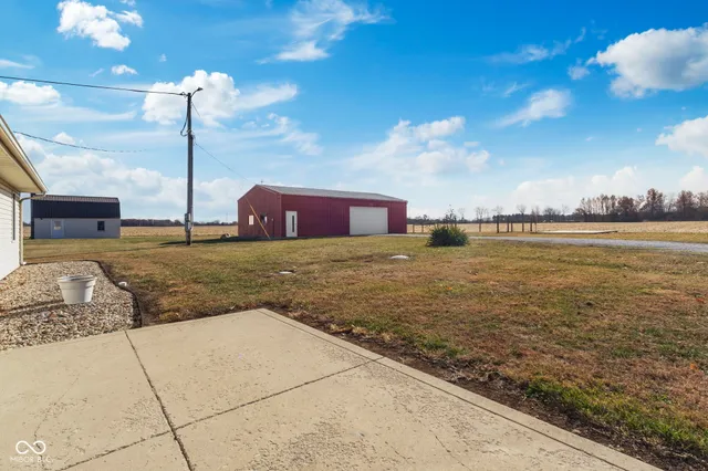 $349,900 | 11757 East 1000 South, Upland, IN 46989
