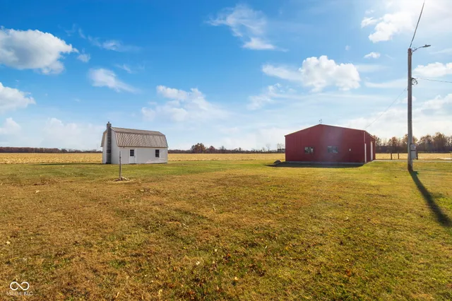 $349,900 | 11757 East 1000 South, Upland, IN 46989