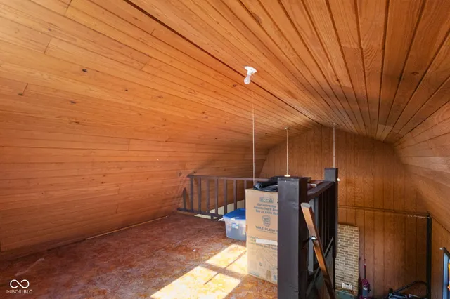 $349,900 | 11757 East 1000 South, Upland, IN 46989