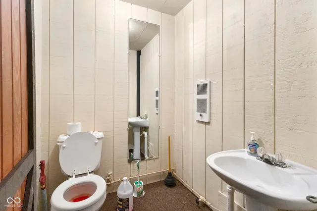 $349,900 | 11757 East 1000 South, Upland, IN 46989