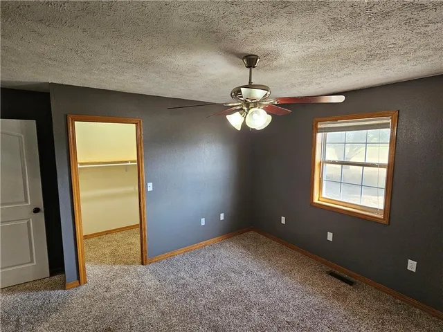 $524,900 | 4215 320 Road, El Dorado Springs, MO 64744