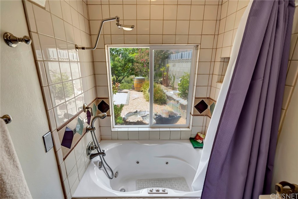 24304 Highlander Road West Hills, CA 91307 - Photo 12 of 29