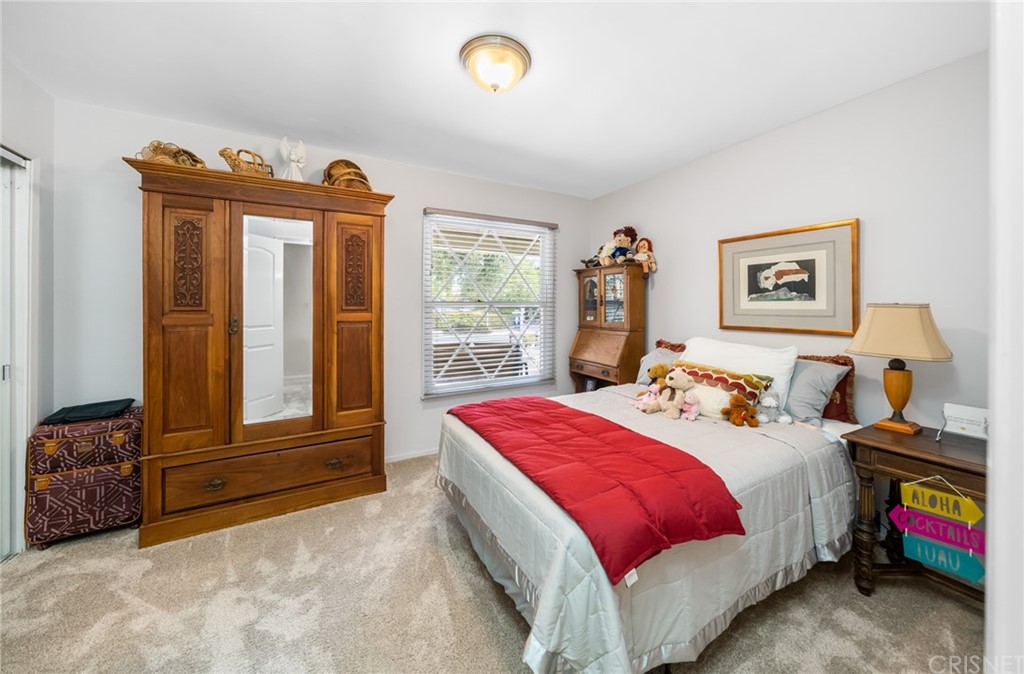 24304 Highlander Road West Hills, CA 91307 - Photo 17 of 29