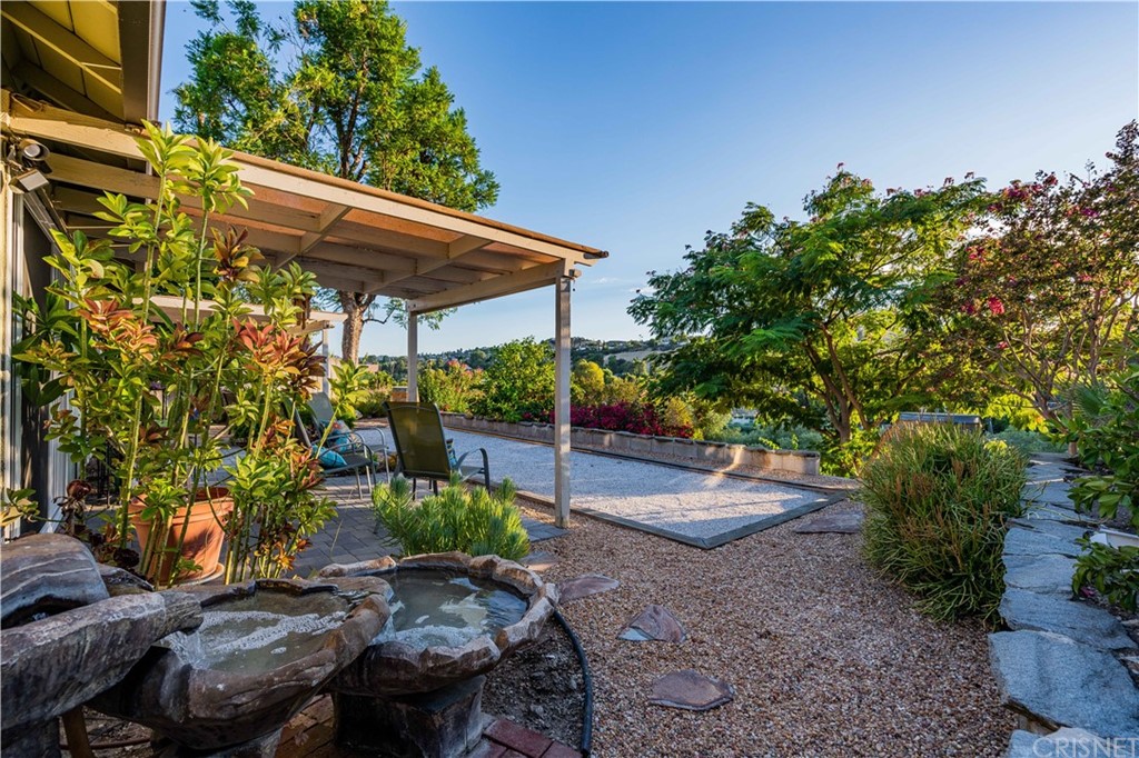 24304 Highlander Road West Hills, CA 91307 - Photo 25 of 29