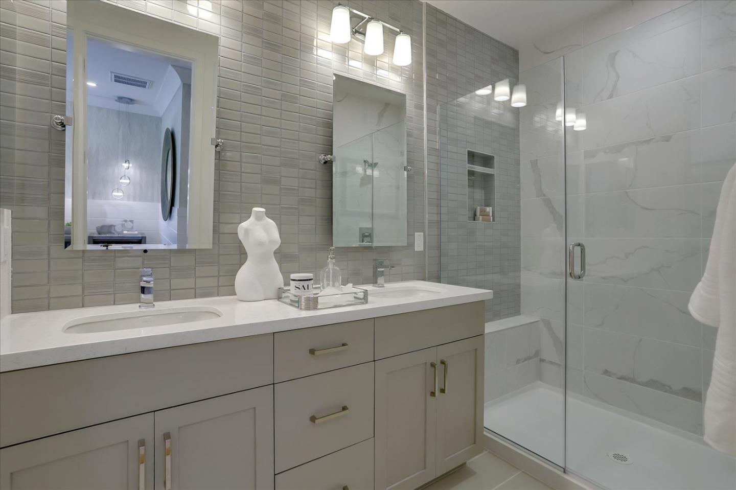 1337 West Middlefield Road Mountain View, CA 94043 - Photo 20 of 24 Gallery Image 20