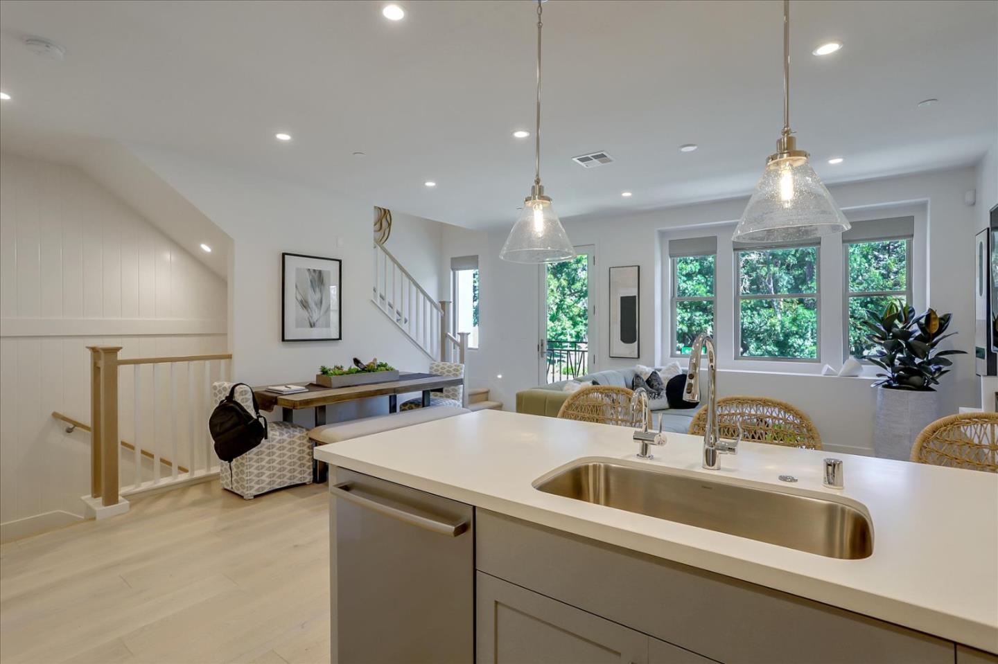 1337 West Middlefield Road Mountain View, CA 94043 - Photo 8 of 24 Gallery Image 8