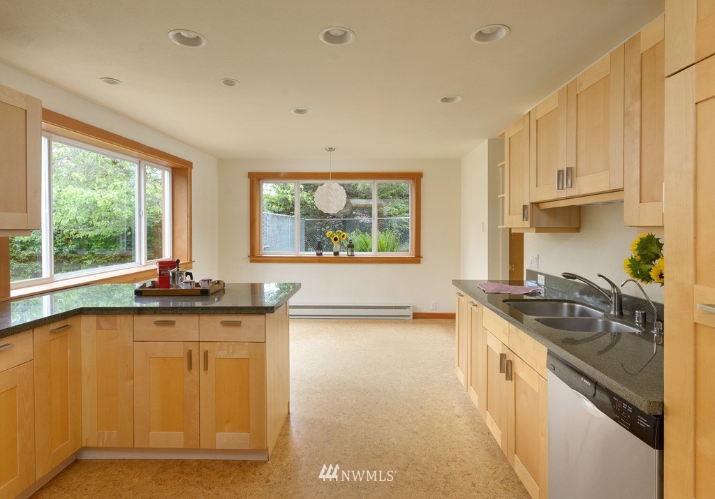 593 McMinn Road Port Townsend, WA 98368 - Photo 14 of 28 Gallery Image 14